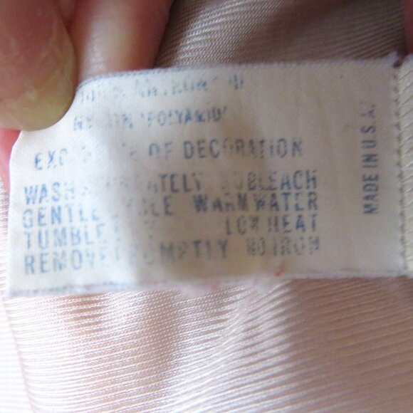 Vintage 60s Full Length Nylon Dress Slip Womens S Nude Lace Pin Up Glam USA Made - Picture 12 of 13